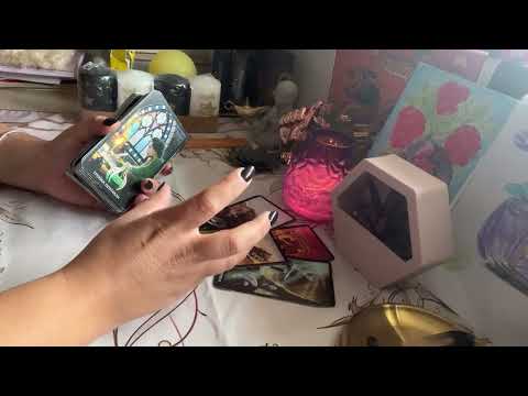Видео: 🌸 КОЙ И С КАКВО ЩЕ ВИ ЗАРАДВА СКОРО 🌸🔮
