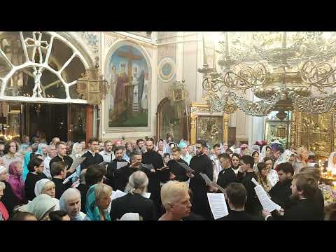 Видео: 4. Свят, свят, свят - Знаменного распева, гарм. архим. Матфея (Мормыля)