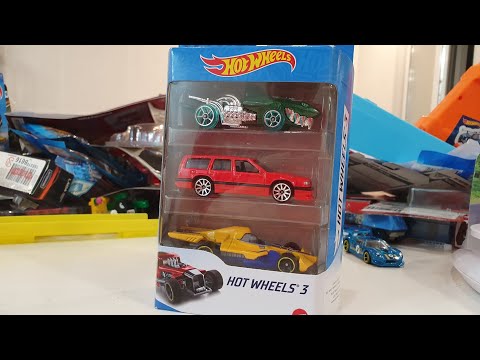Видео: Обзор Hot Wheels 3 Pack 2021. Гонка на треках Хот Вилс. Volvo 850 Estate и Акула