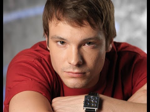 Видео: 4 ЖЕНЩИНЫ КРАСАВЦА АЛЕКСЕЯ ЧАДОВА