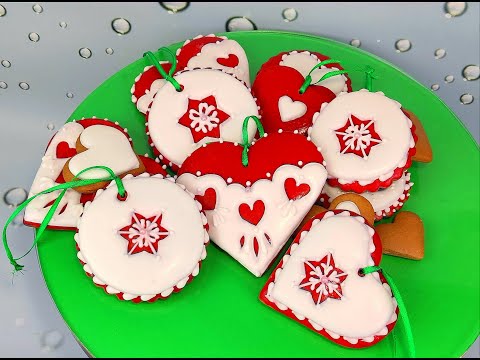 Видео: 💖РОСПИСЬ ПРЯНИКОВ к РОЖДЕСТВУ и НОВОМУ ГОДУ!💕Пошаговый урок!