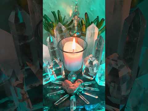 Видео: 🕵️Их расследуют за подкуп судебного клерка, который 💰занимался мошенничеством в США⚖️🚨