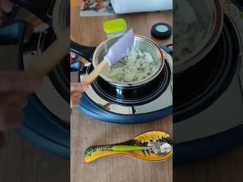 Видео: Салат из кус- куса с овощами 