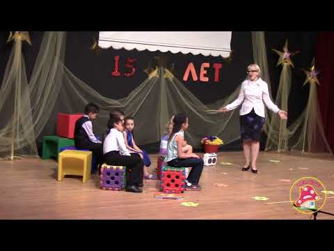 Видео: Музыкальная сценка про школу | Daycare "TEREMOK" 2016