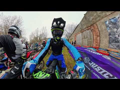 Видео: ЭНДУРО ГОНКА ПРЕВРАТИЛАСЬ В ВЫЖИВАНИЕ: закрытие мотосезона 2025 от Sharmax