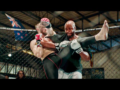 Видео: Мастер карате высмеивает чемпиона MMA