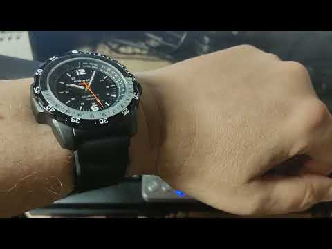 Видео: Распаковка кварцевых наручных часов North Edge Evoque 2