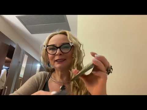 Видео: Анна Князева таро 🌟 Что у него на уме? Что он сказал бы о вас сейчас?