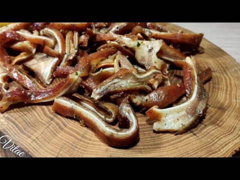 Видео: Маринованые СВИНЫЕ УШКИ - закуска к фильму или к пиву!!!