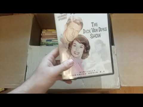 Видео: DVD Mystery Box! 100 случайных DVD! Распаковка!