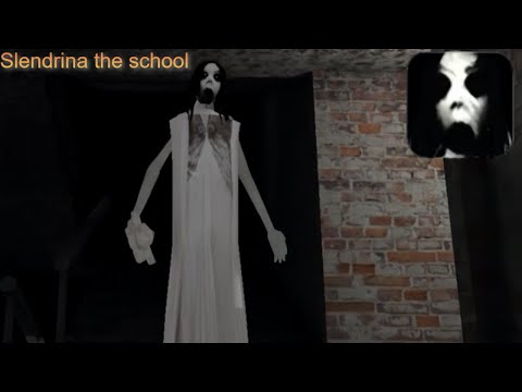 Видео: СБЕЖАЛ ИЗ СТРАШНОЙ ШКОЛЫ СЛЕНДЕРИНЫ►Slendrina the school