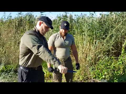 Видео: Заруба 2017/2. Нож SRK Cold Steel. Уличный тест