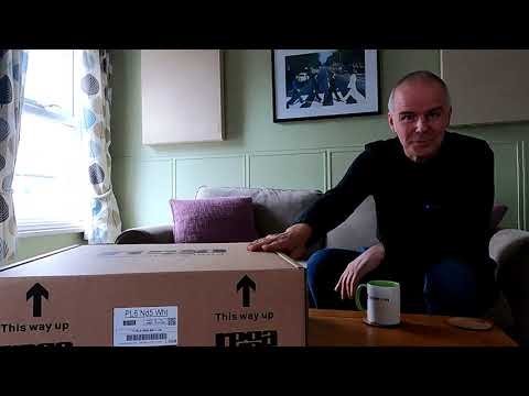 Видео: Распаковка Rega Planar 6 белого цвета с ND5