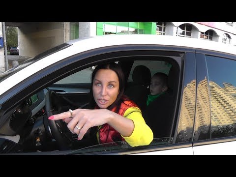 Видео: Озорная дама советовала тр@хнуть жену и стращала мужем. Санкт-Петербург.