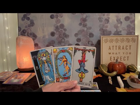 Видео: Таро Овна 2–9 ноября — Поступает информация, которая поможет вам решить старую проблему💰🌎❤️