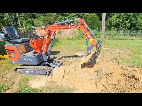Видео: Китайский мини-экскаватор с корневыми граблями, выкорчевывает пни на 100 градусов!