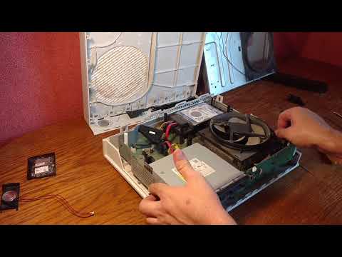 Видео: Как разобрать Xbox One Fat