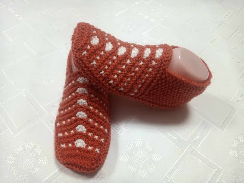 Видео: Плетени Терлици #125 (Knitted Slippers) (Тапочки спицами) (Patik) (Pantufas passo a passo)