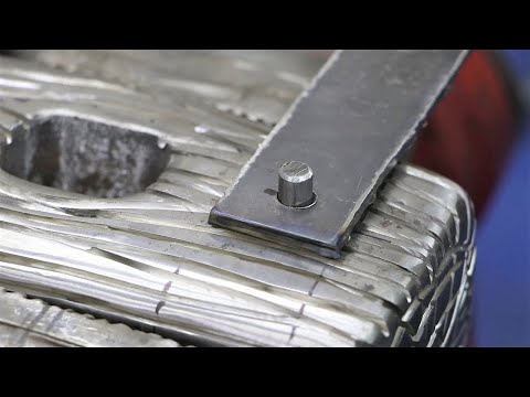 Видео: КУПИЛ старую кувалду и то что я с ней сделал...