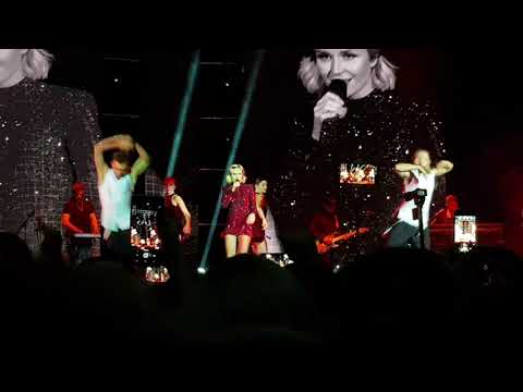 Видео: Полина Гагарина - Драмы больше нет (тур "Обезоружена") Калининград 05 октября 2019