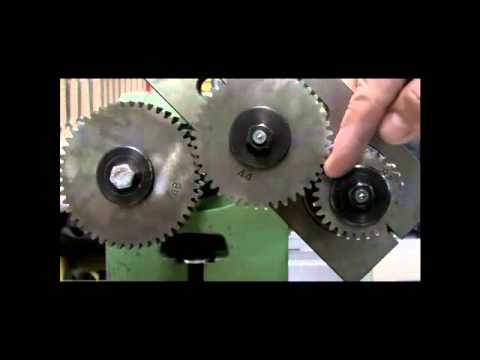 Видео: Дифференциальное индексирование с использованием делительной головки