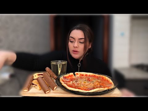 Видео: MUKBANG/ пицца , отвечаю на вопросы❤️