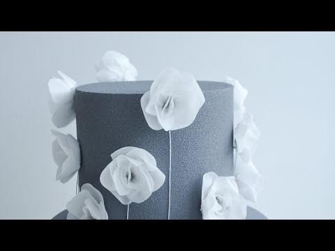 Видео: Цветы из вафельной бумаги | трендовый декор торта