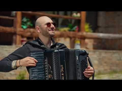 Видео: Родопска китка - Яница Герова, Кирил Давидов и Роял бенд / Rodopska kitka - Royal Band