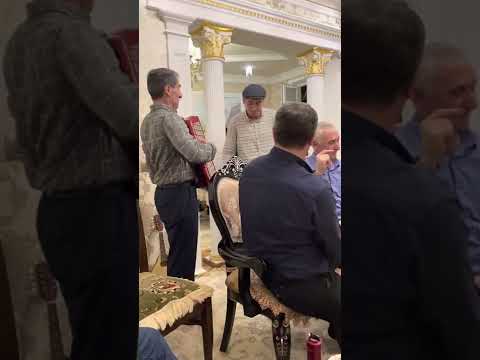 Видео: В.Убеки гусен