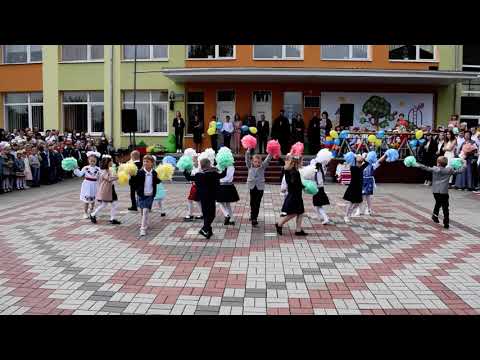 Видео: Танок першокласників.