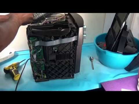 Видео: Electrolux AEG Caffe Silenzio ремонт и чистка кофеварки