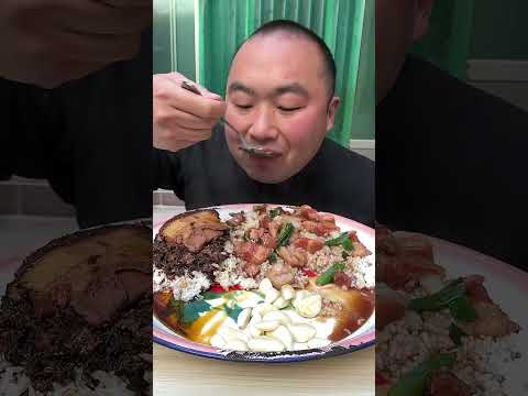 Видео: тушеная свинина тушеная свинина с маринованными овощами