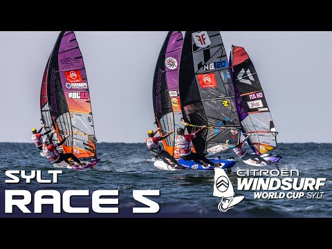 Видео: Слалом на рапирах на выбывание 5 | Кубок мира Citroën по виндсерфингу в Зильте 2025 года