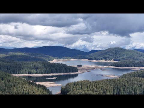 Видео: Shiroka polyana run 16K / яз. Широка поляна / Велика събота 2025