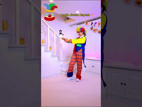 Видео: Счастливого Хэллоуина #хеллоуин #домашняятренировка #фитнес #мотивация #клоун #фитнеспутешествие ...