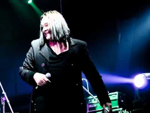 Видео: Кукрыниксы - Тени в театре (Live)