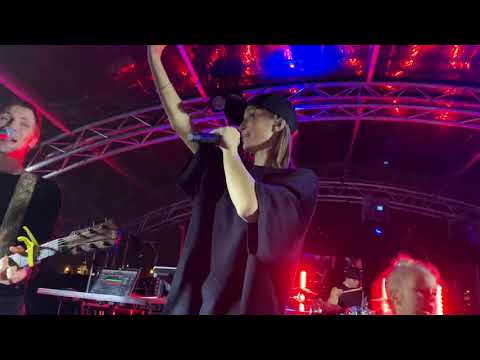 Видео: #2Маши Босая БИС 30.08.2020 Летний концерт на корабле