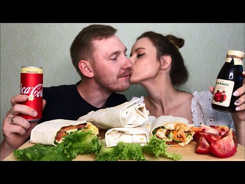 Видео: МУКБАНГ ШАУРМА ответы на вопросы | MUKBANG  SHAWARMA | Coca- Cola