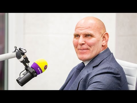 Видео: Александр Карелин о мужестве, спортивном авторитете, победах и поражениях в спорте и политике