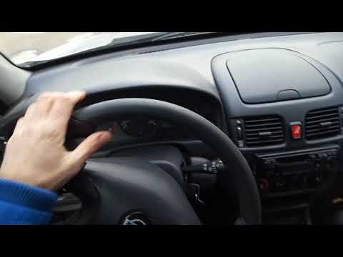 Видео: Nissan Almera 1.8i 2000г