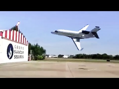 Видео: 20 худших случаев, когда самолеты чуть не потерпели крушение
