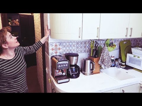 Видео: КУХНЯ в ХРУЩЕВКЕ 4 кв. м. ВМЕСТИТЬ ВСЁ - Senya Miro
