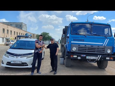 Видео: Камаз 5320. Мочим рейсы на Жезказган! Разбил лобовое стекло, замена масла в двигателе...