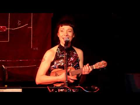 Видео: МИКРОКАБАРЕ. Я Жизнь Люблю.