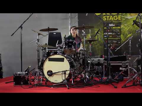 Видео: Анастасия Середа - финал Drummers United 2017!