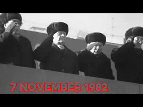 Видео: USSR/Soviet Union Anthem 1982 October Revolution Day Last Brezhnev's parade/Последний парад Брежнева