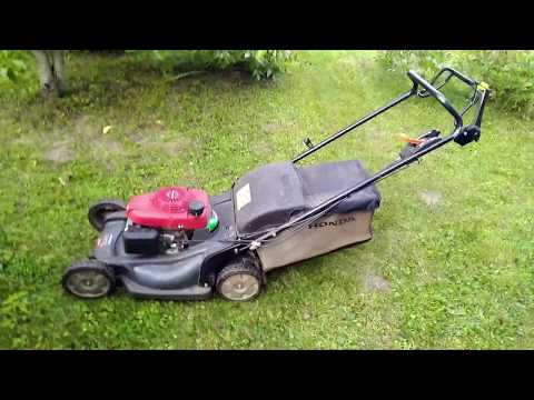 Видео: Honda HRX 537 C4 HYEA. 3 сезона эксплуатации. Отзыв  и обзор Мерседеса в мире газонокосилок