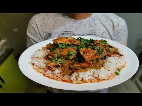 Видео: Саня приготовил вкусный УЖИН. Съели все! Семья в ВОСТОРГЕ!!! Подлива КУРИНАЯ С ПОМИДОРАМИ.