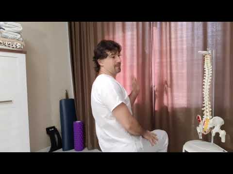 Видео: Упражнение для квадратной мышцы поясницы.