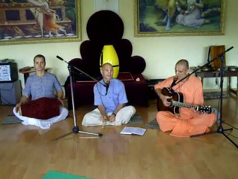 Видео: Группа "Гауранга" - Прабхупада-учитель всей вселенной